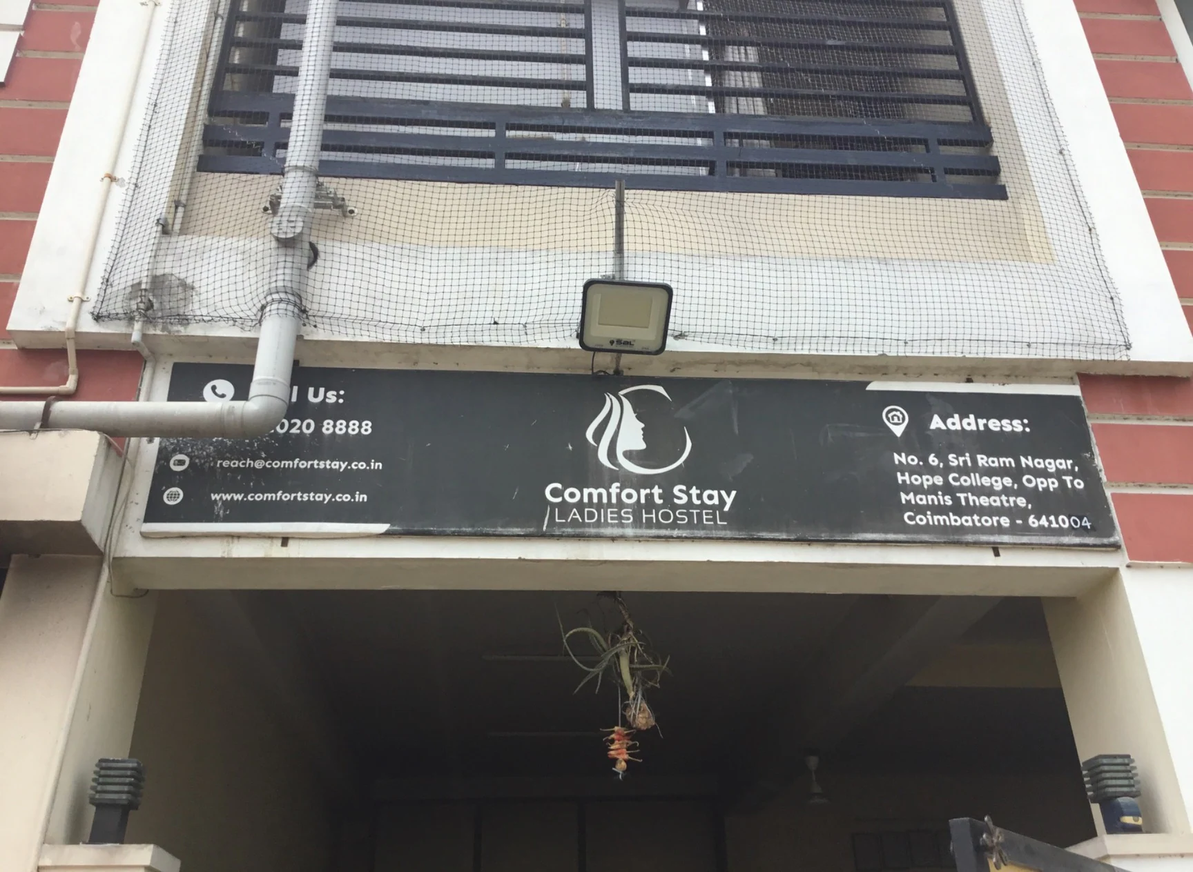 Comfort Stay Ladies Hostel Branch 1 – Sri Ram Nagar, Opp Manis Theatre, Hope College, Coimbatore